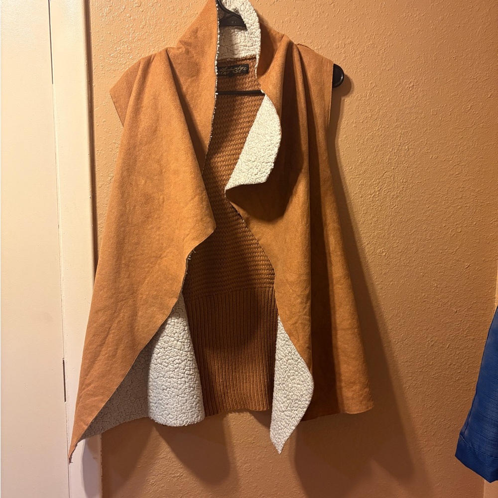 Absolutely Famous Brown and Cream Open Vest